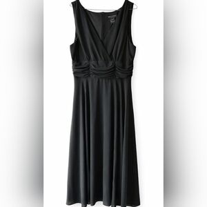 ⭐ Connected Apparel Black Sleeveless Midi Dress – Size 14